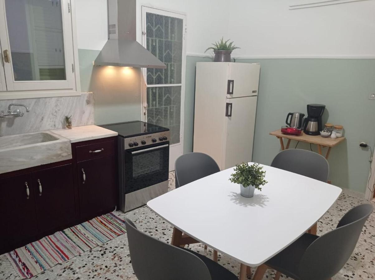 Danesi House Apartment Leonidio Bagian luar foto